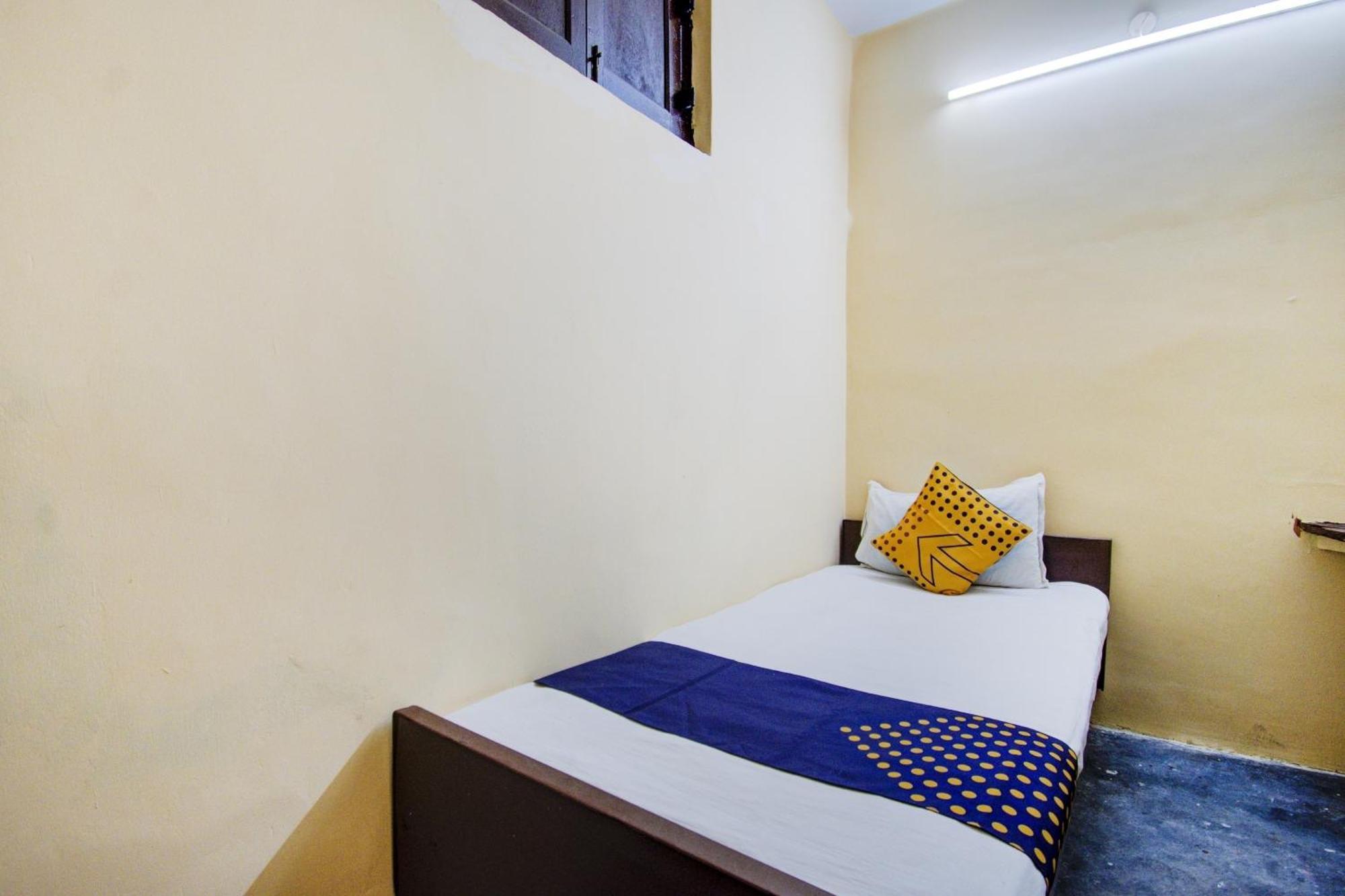 Spot On Dear Hotel Calcutta Calcutta Bara Bazar Dış mekan fotoğraf